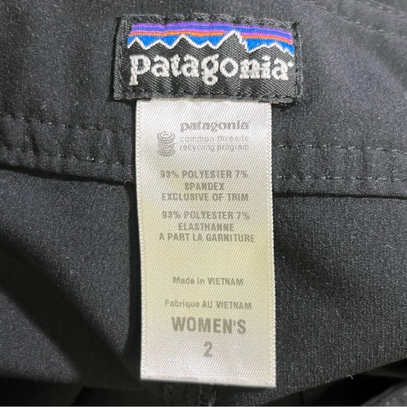 Patagonia black shorts size 2 - Picture 3 of 4